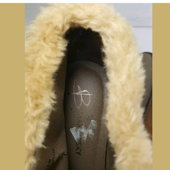 B Makowsky Women's Wedge Ankle Booties 8.5 W - Picture 8 of 8